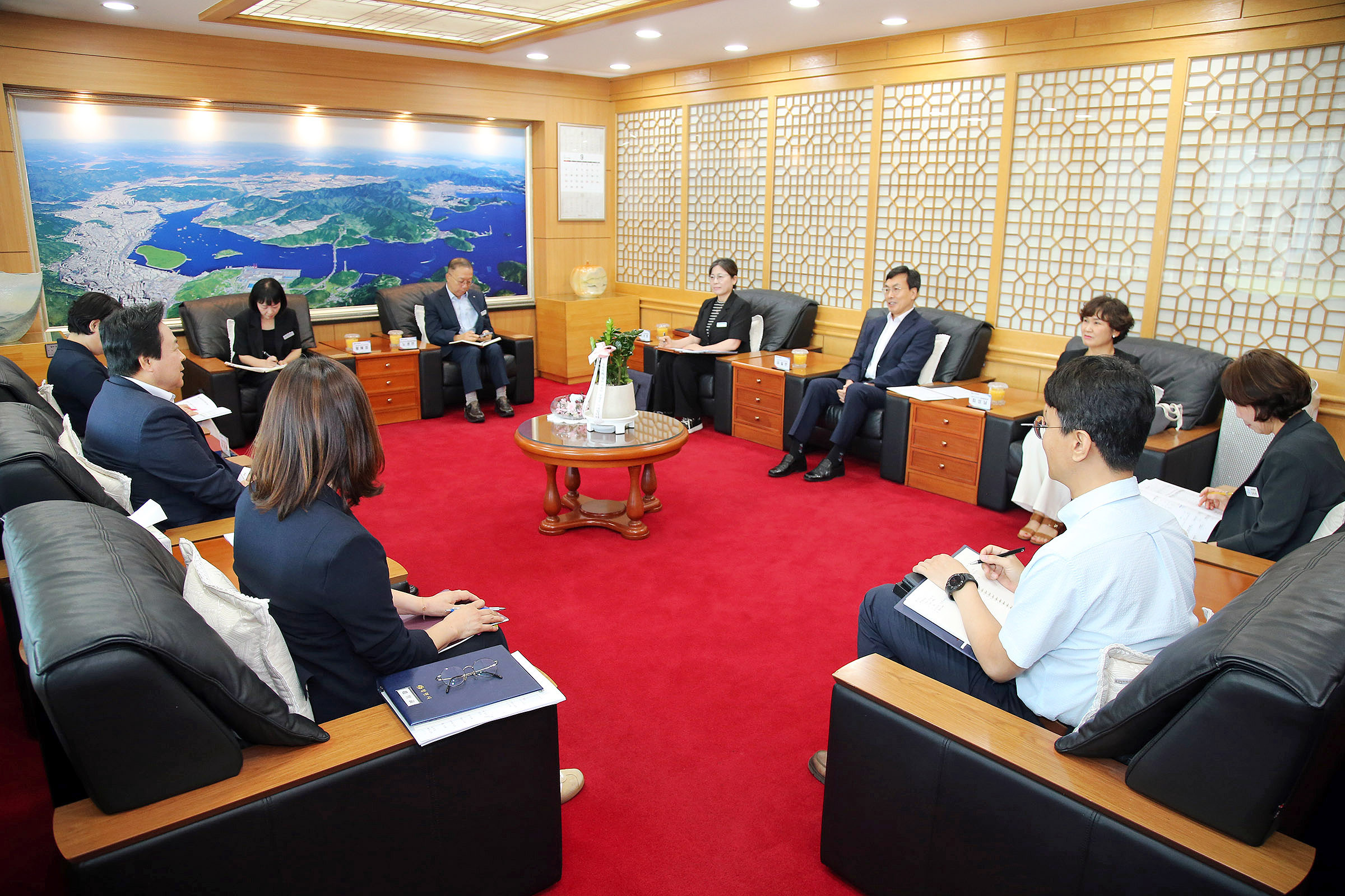 창원특례시장, 창원교육지원청 교육장 만나 창원미래교육 발전 협력 논의