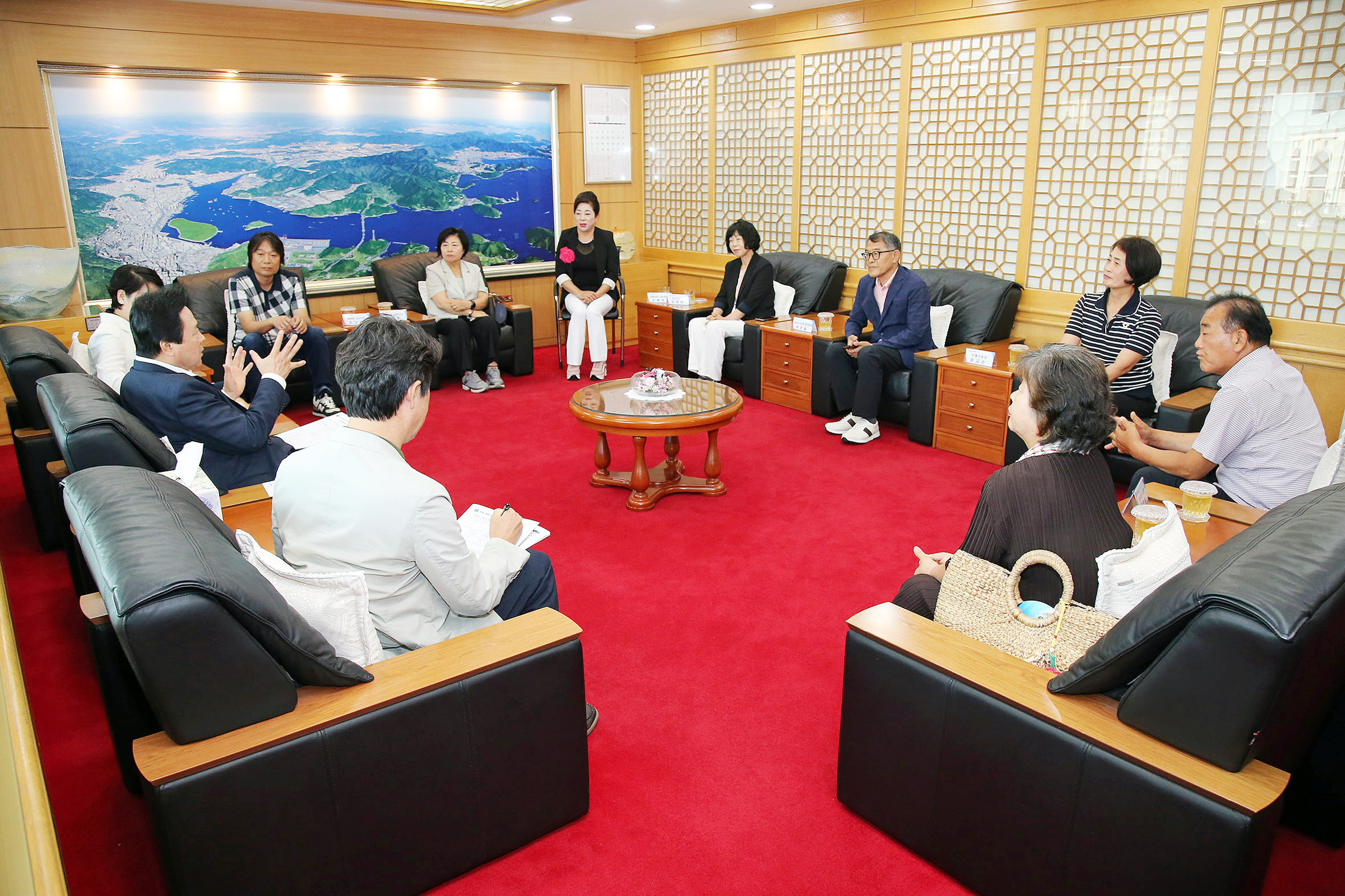 창원특례시, 창원시자원봉사단체협의회와 소통간담회